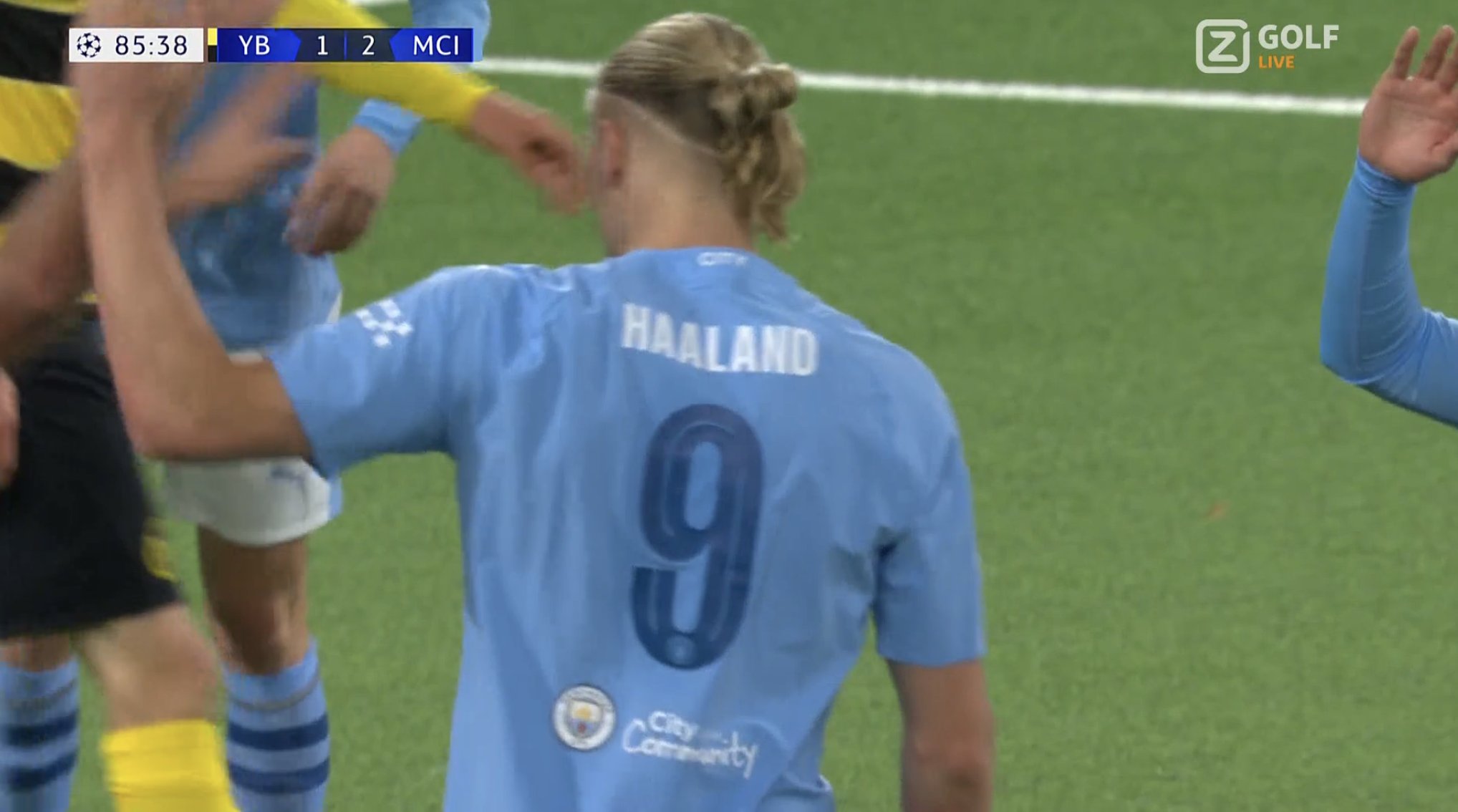 أهداف مباراة مانشستر سيتي ويونج بويز (3-1) اليوم فى دوري ابطال أوروبا