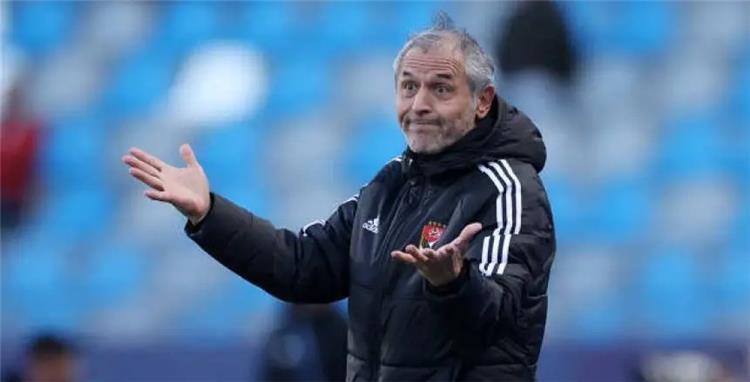 صدام جديد بين إدارة الأهلي وكولر بسبب رحيل نجم الفريق يناير المقبل