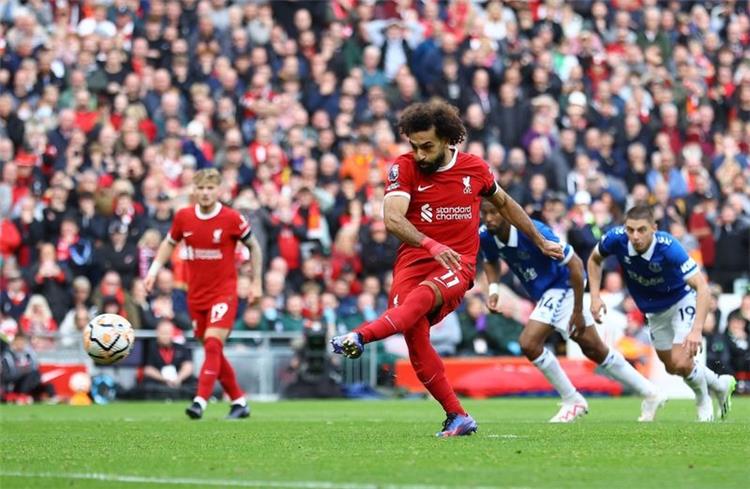 بعد هدفه أمام إيفرتون.. محمد صلاح يحصد 3 أرقام قياسية جديدة بالدوري الإنجليزي