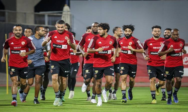 صدمة لكولر..الأهلي يعلن عن غياب نجميه قبل مواجهة إنبي في كأس مصر
