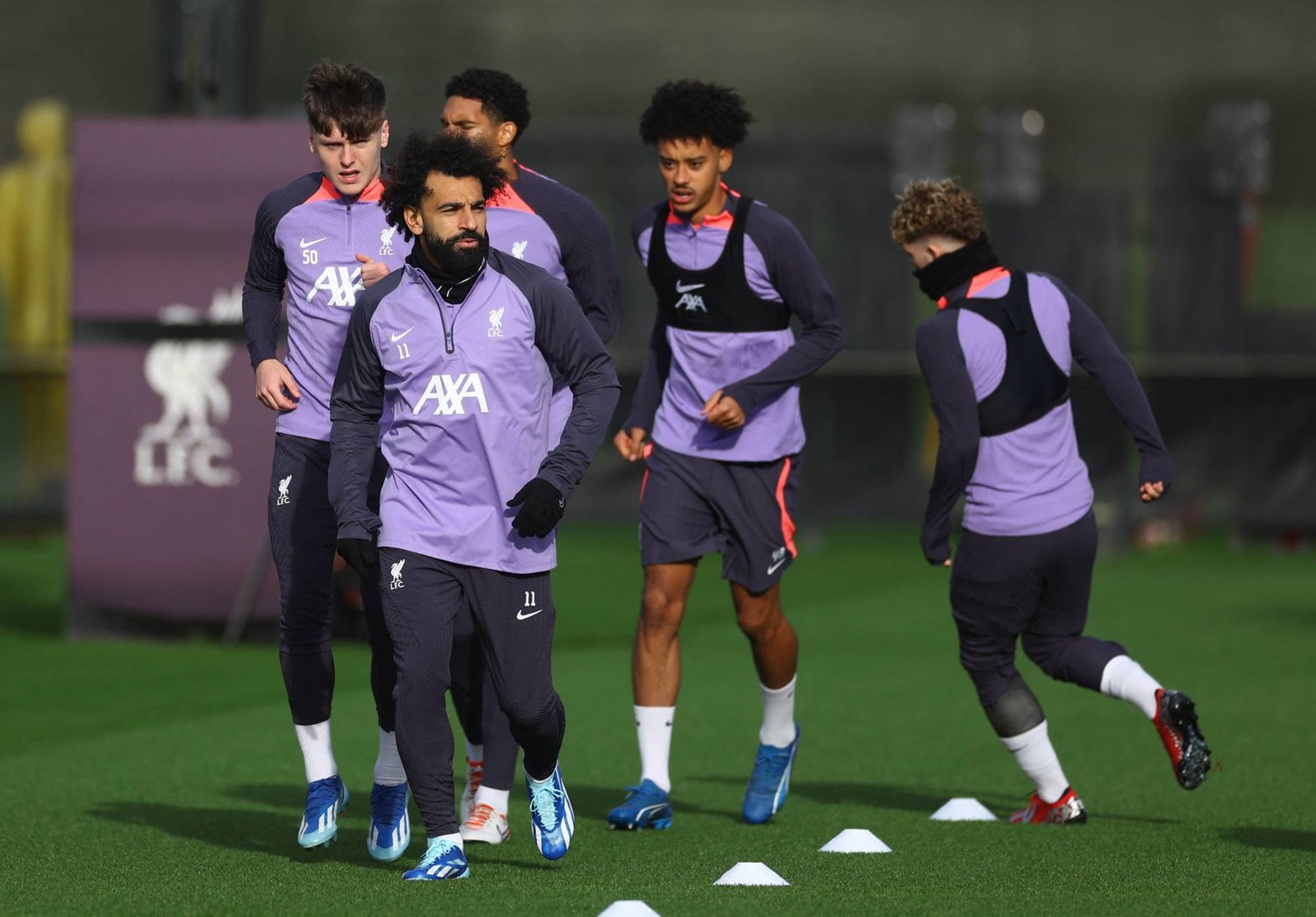 صدمة للريدز.. 8 لاعبين مهددين بالغياب عن ليفربول أمام برينتفورد بالدوري الممتاز