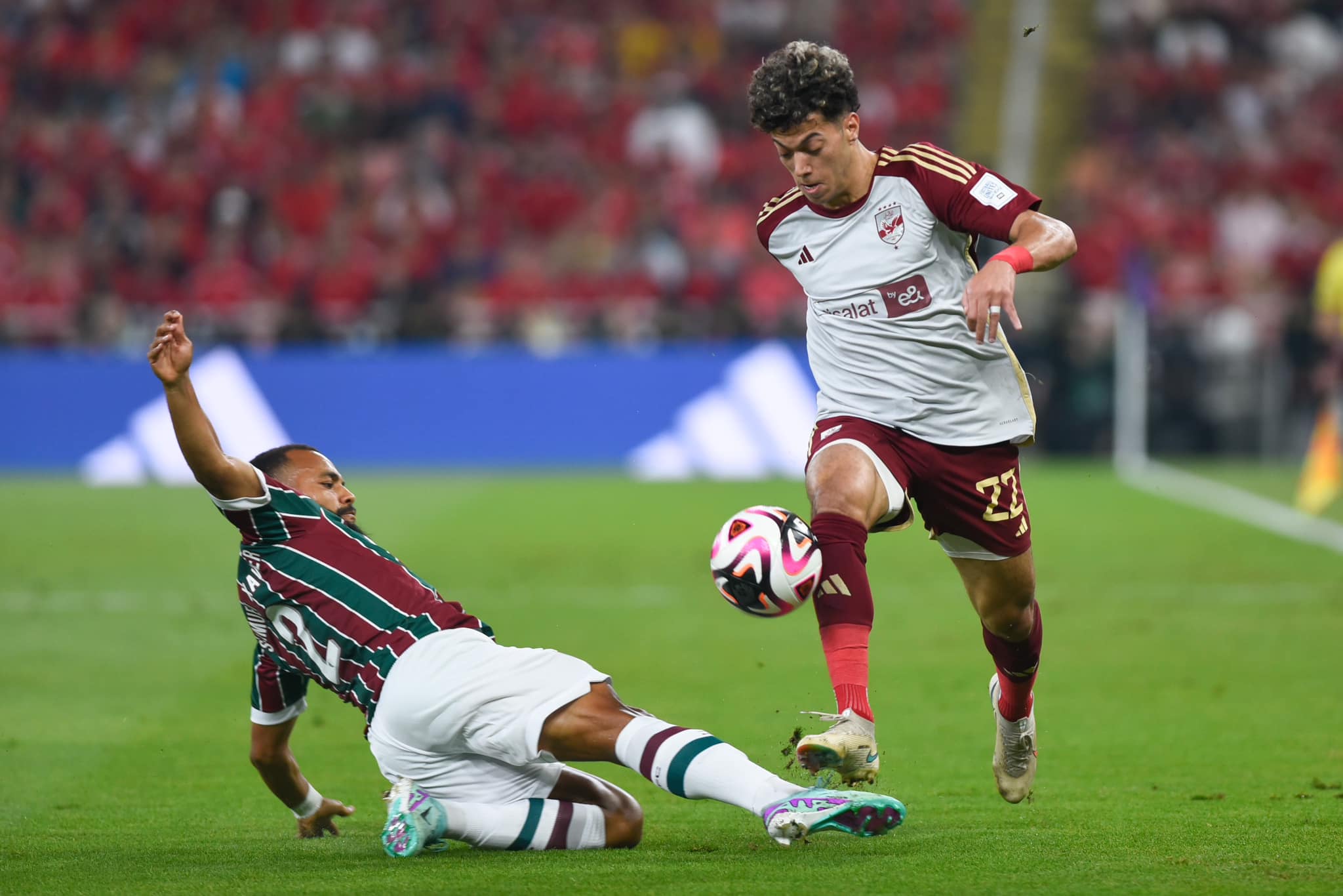 خبير تحكيمي: الأهلي له ضربة جزاء والحكم جامل فلومينينسي