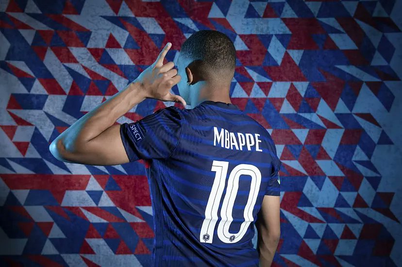 تعرف على رقم مبابي مع ريال مدريد في الموسم الجديد