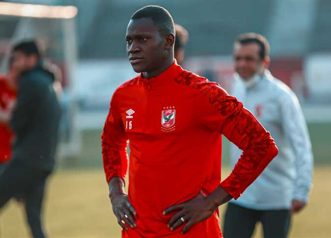 الأهلي يعلن نجاح جراحة ديانج في الركبة ويعود موعد عودته