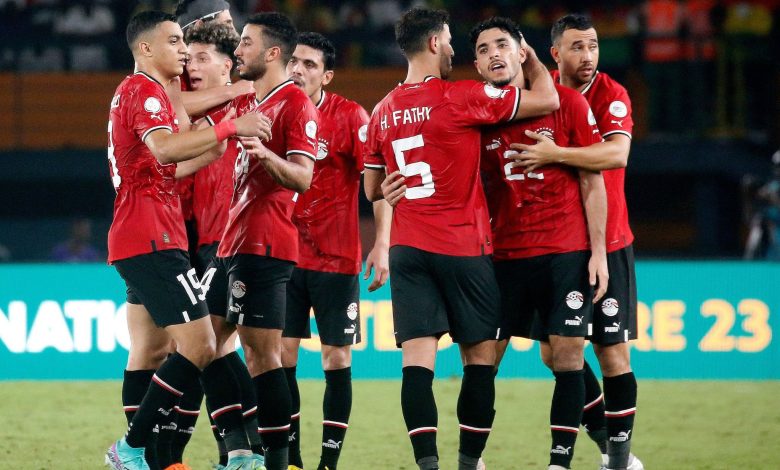 بالتفاصيل..عرض ضخم من توتنهام الإنجليزي للتعاقد مع نجم منتخب مصر الصيف المقبل