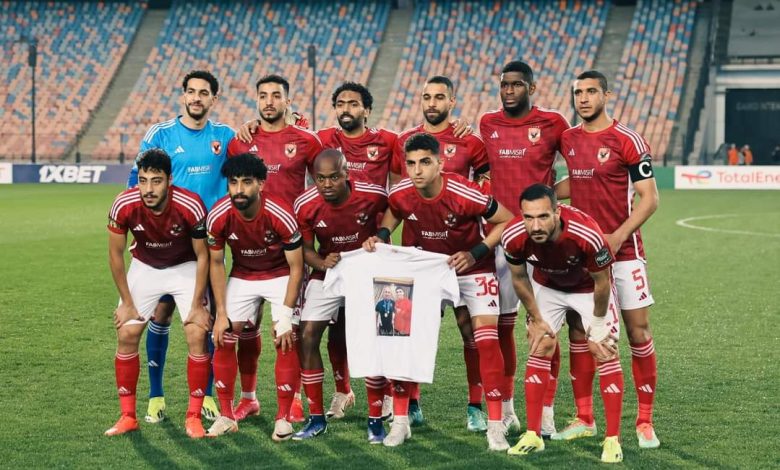 صراع ثلاثي على الظهير الأيسر للنادي الأهلي وصخرة عربية تقترب رحيل نجمي الدفاع