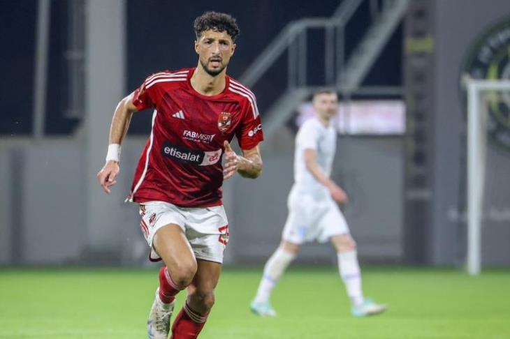 أزمة كبيرة بين الجهاز الفني والطبي للأهلي بسبب وسام أبو علي