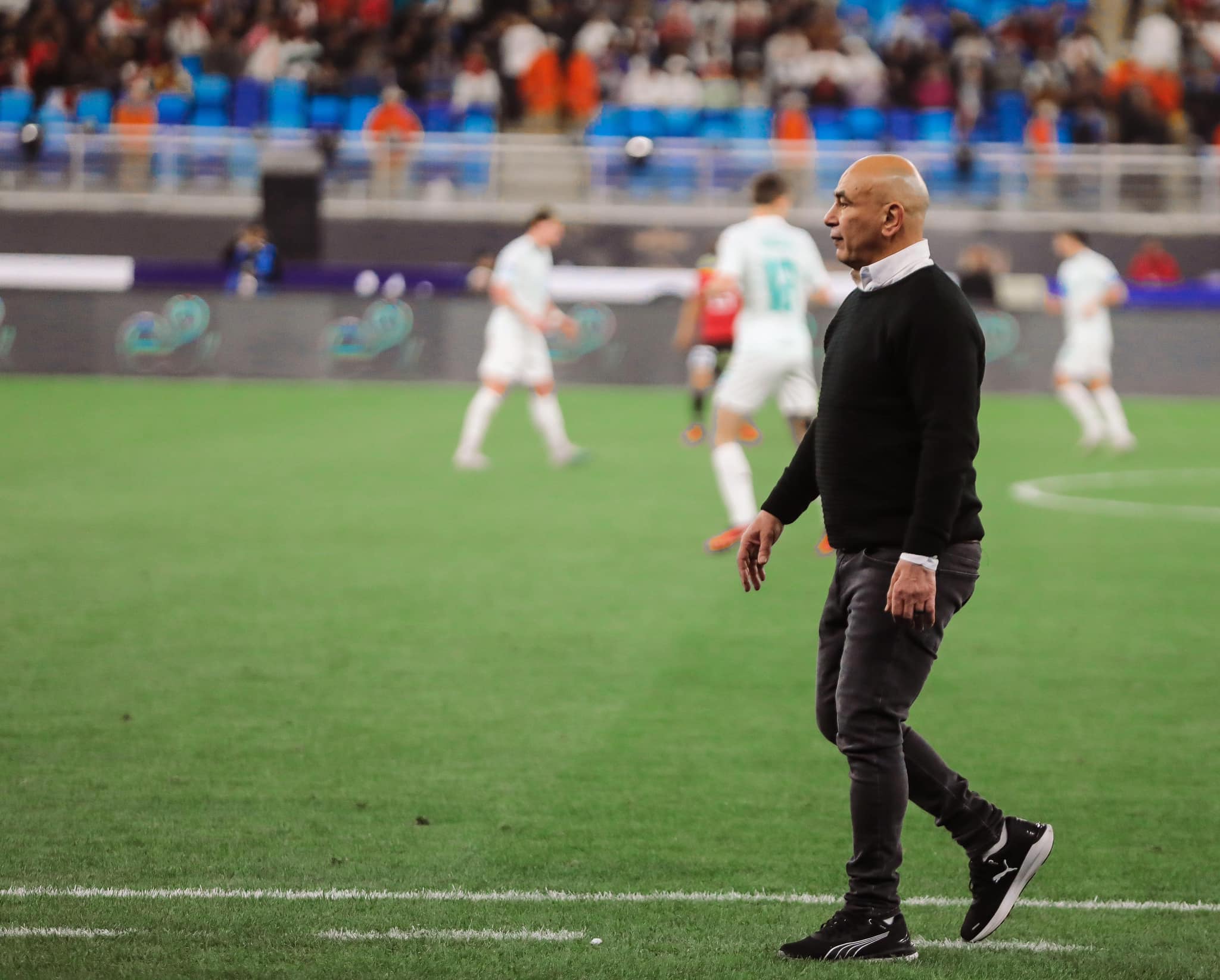 حسام حسن يستقر على بديل إمام عاشور في منتخب مصر ويضع الخطة البديلة