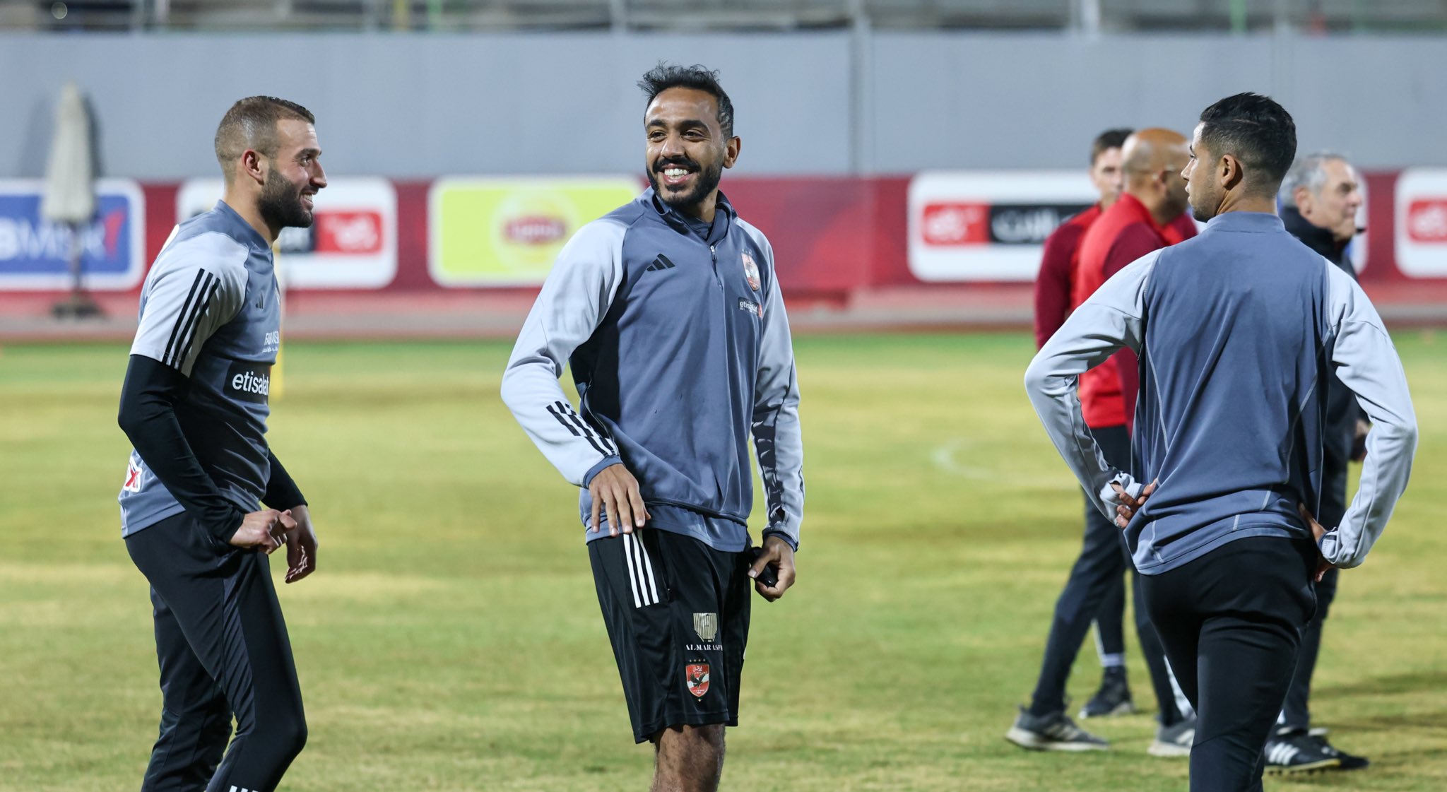 لموسم إضافي..الاهلي ينجح في تجديد عقد نجمه مقابل 15 مليون جنيه