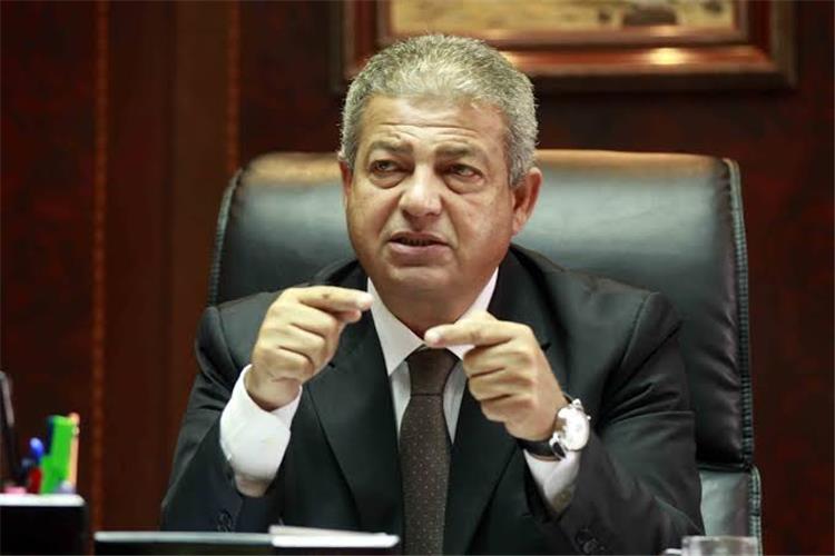 وزير الرياضة السابق: الدوري أهم من المنتخب ومصر أكبر من صلاح وحسام حسن